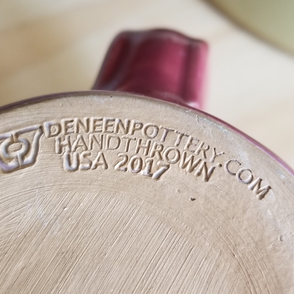 Burgundy Deneen pottery mug Embracing  Pines B&B - Picture 7 of 8